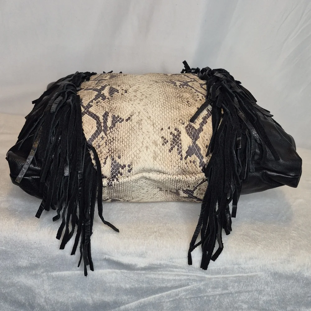 Clever Carriage Company All Leather With Fringe $685 RETAIL